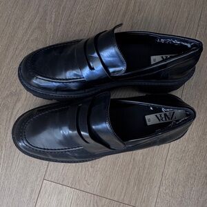Zara Black Gloss Leather Penny Loafers for Women